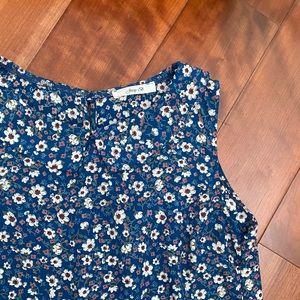 ModCloth sleeveless Peter Pan collar floral top
